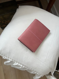 JOURNAL EN CUIR DIANA - FORMAT A6