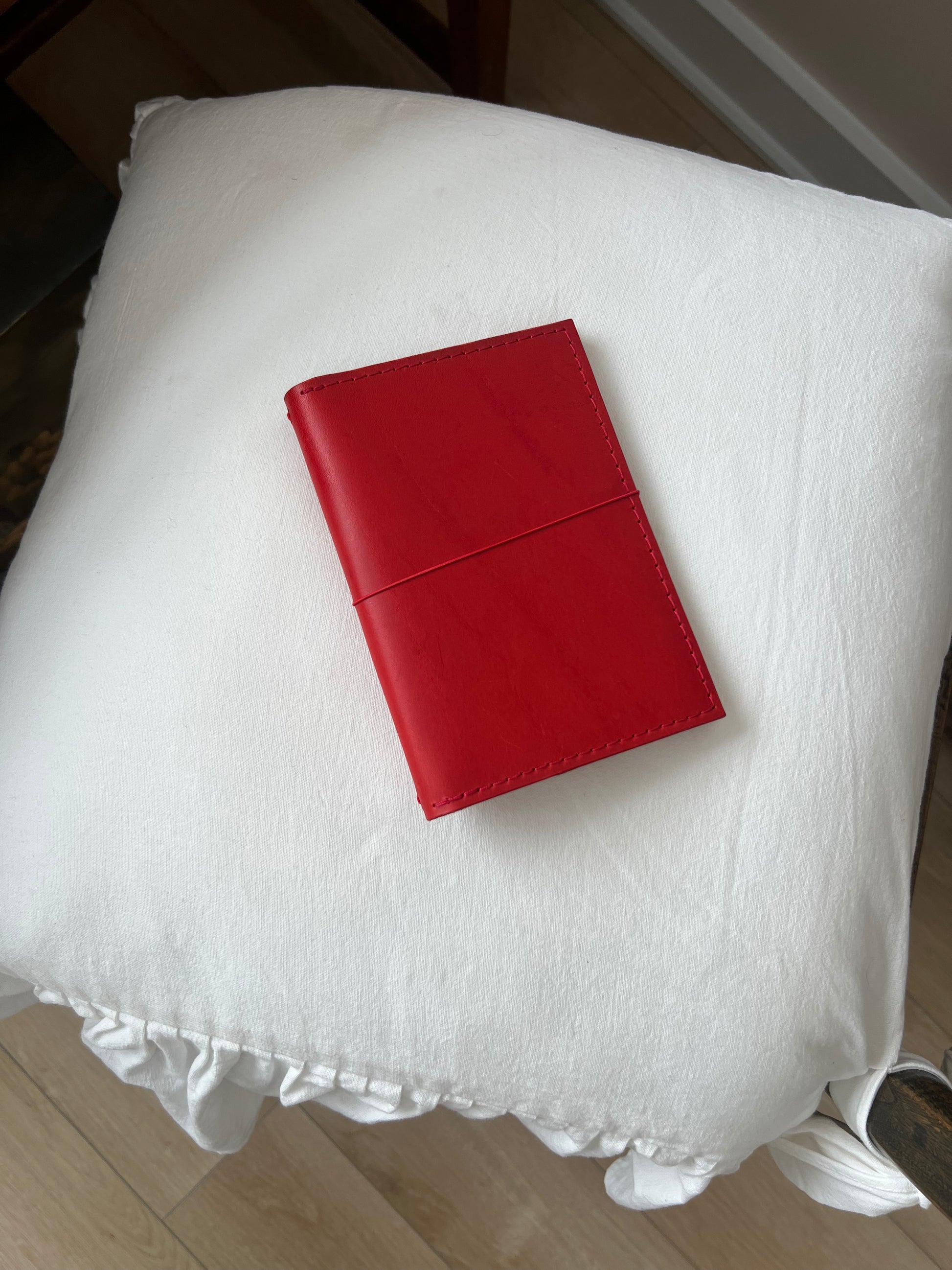 JOURNAL EN CUIR DIANA - FORMAT A6