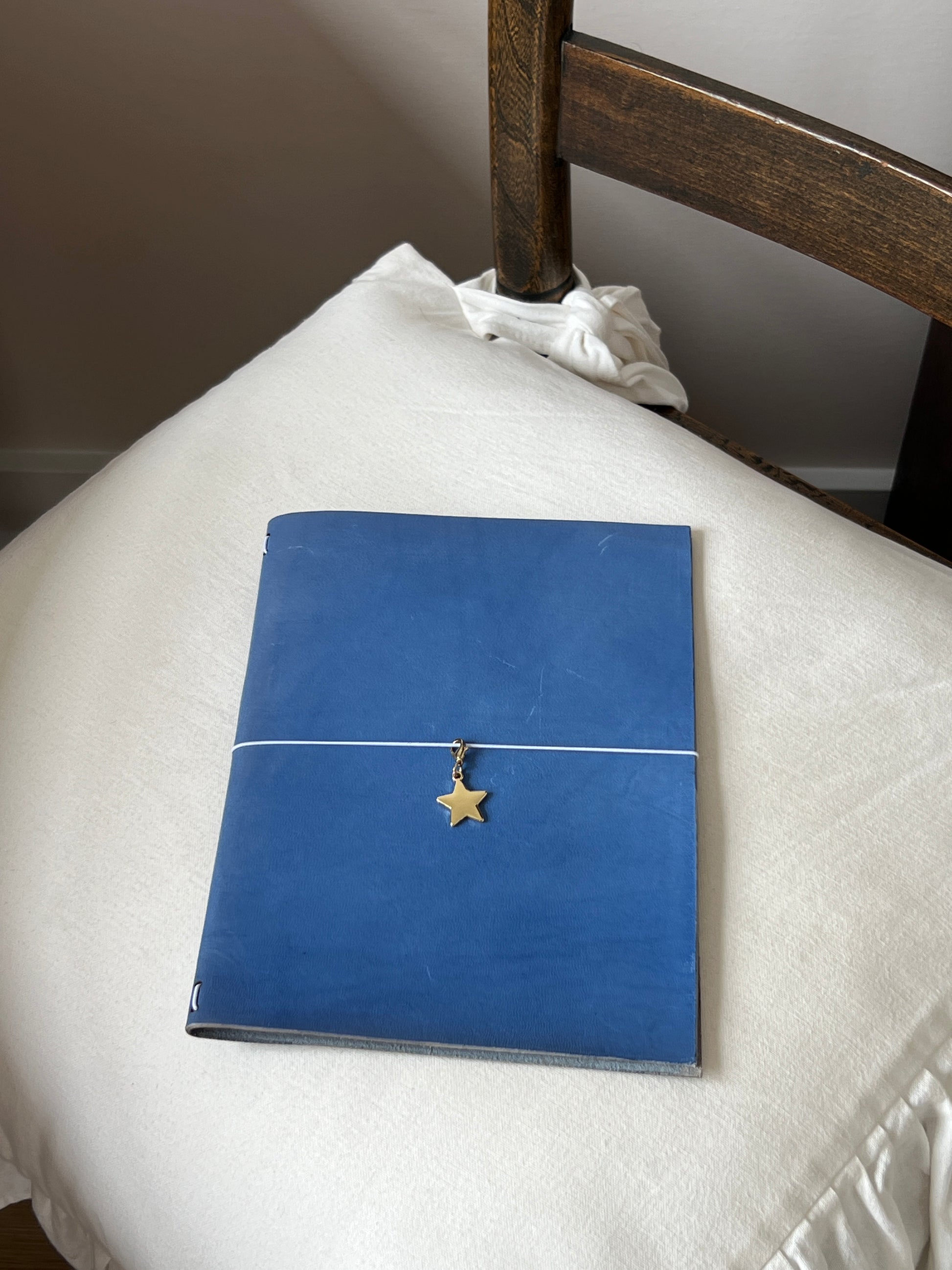 FOLIO CLASSIQUE - A5 LEATHER JOURNAL COVER